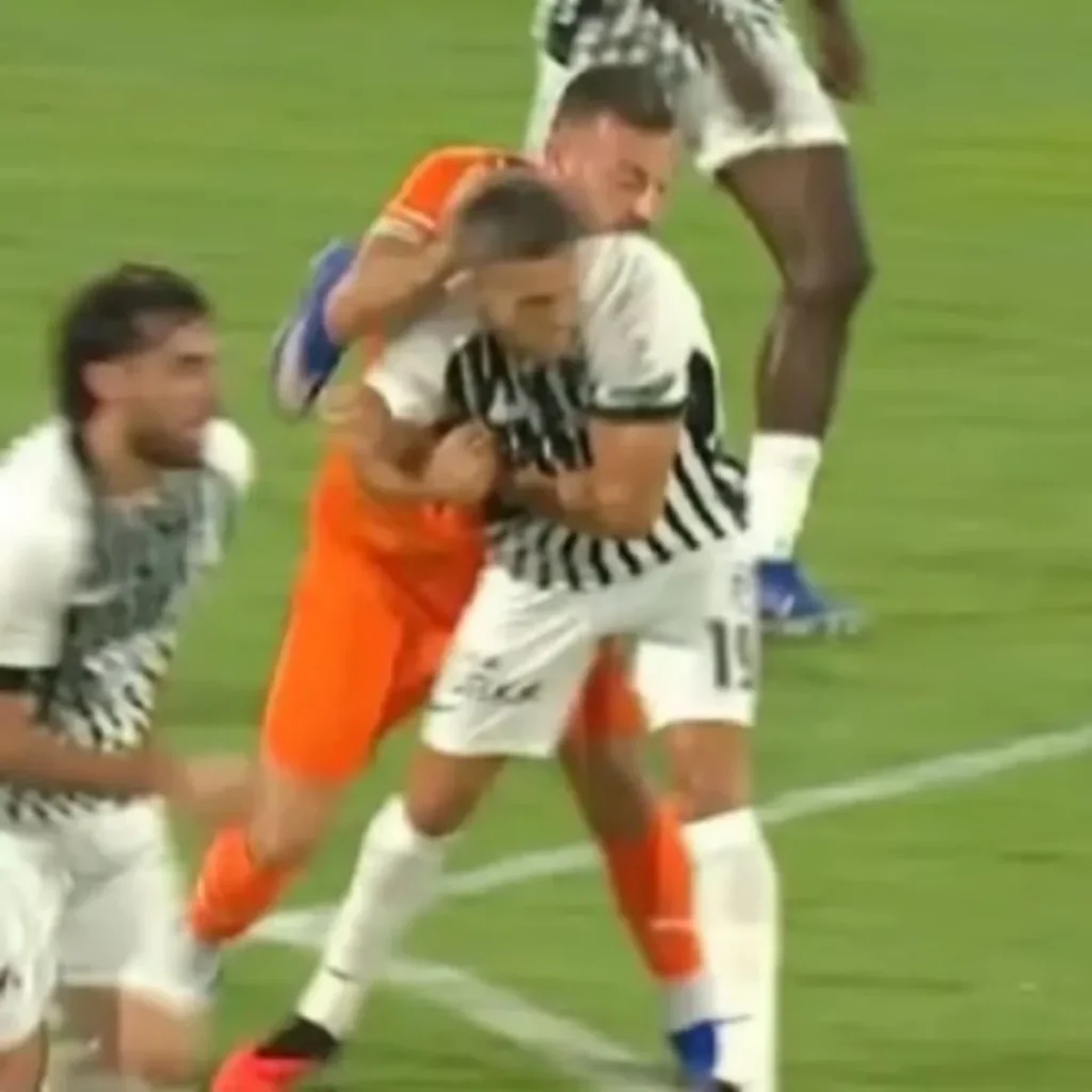 Alanyaspor maçı sonrası hakemler için suç duyurusu!