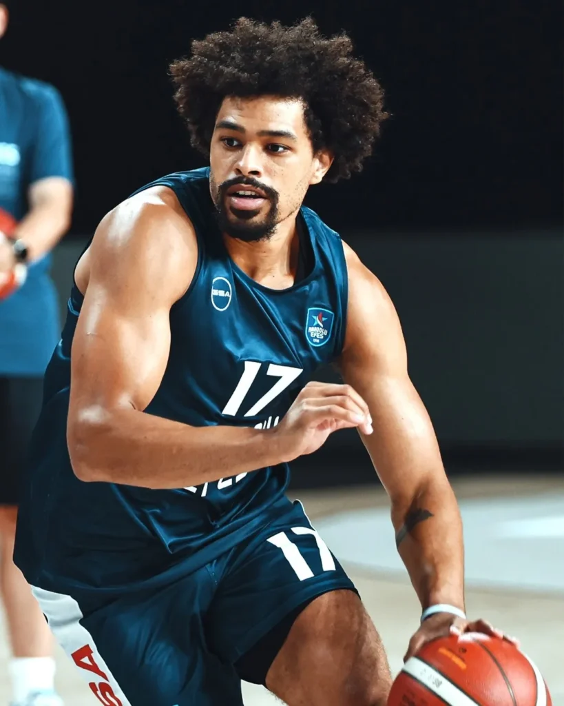 Anadolu Efes, yeni sezon çalışmalarına başladı