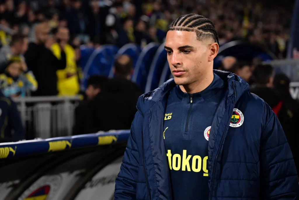 FENERBAHÇE HABERİ: Diego Carlos için kritik karar! Açıklanması an meselesi