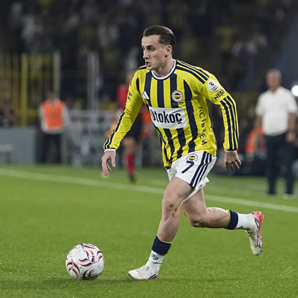 Fenerbahçe'de Kerem Aktürkoğlu'ndan sağlık durumu için ilk açıklama