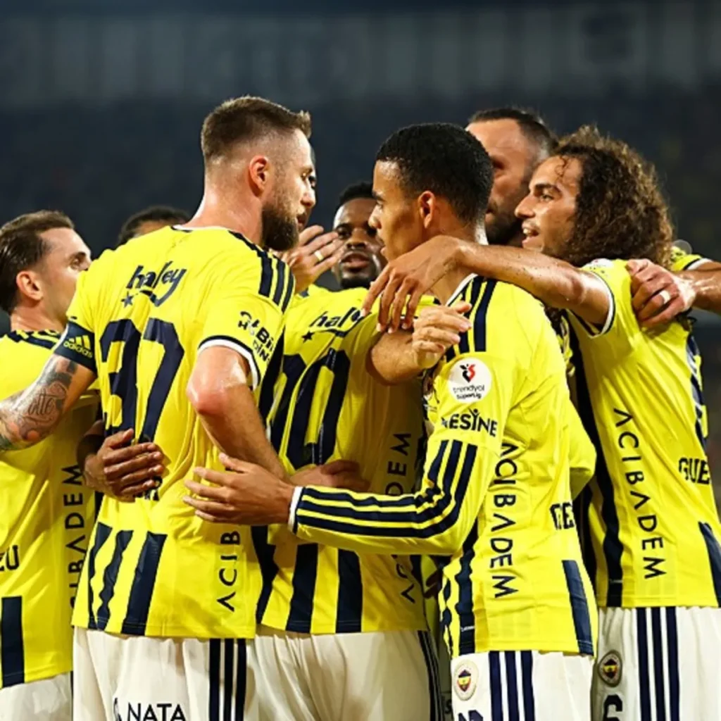 Spor yazarları Fenerbahçe-TÜMOSAN Konyaspor maçını yorumladı: Bu takım Lyon'u eler!