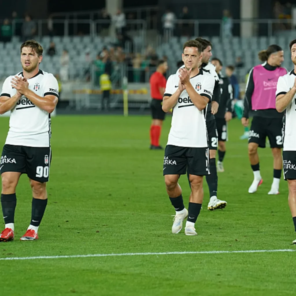 Beşiktaş UEFA Avrupa Ligi'nde! Kartal, Kauno Zalgiris'e kaybetmesine rağmen grup aşamasına yükseldi