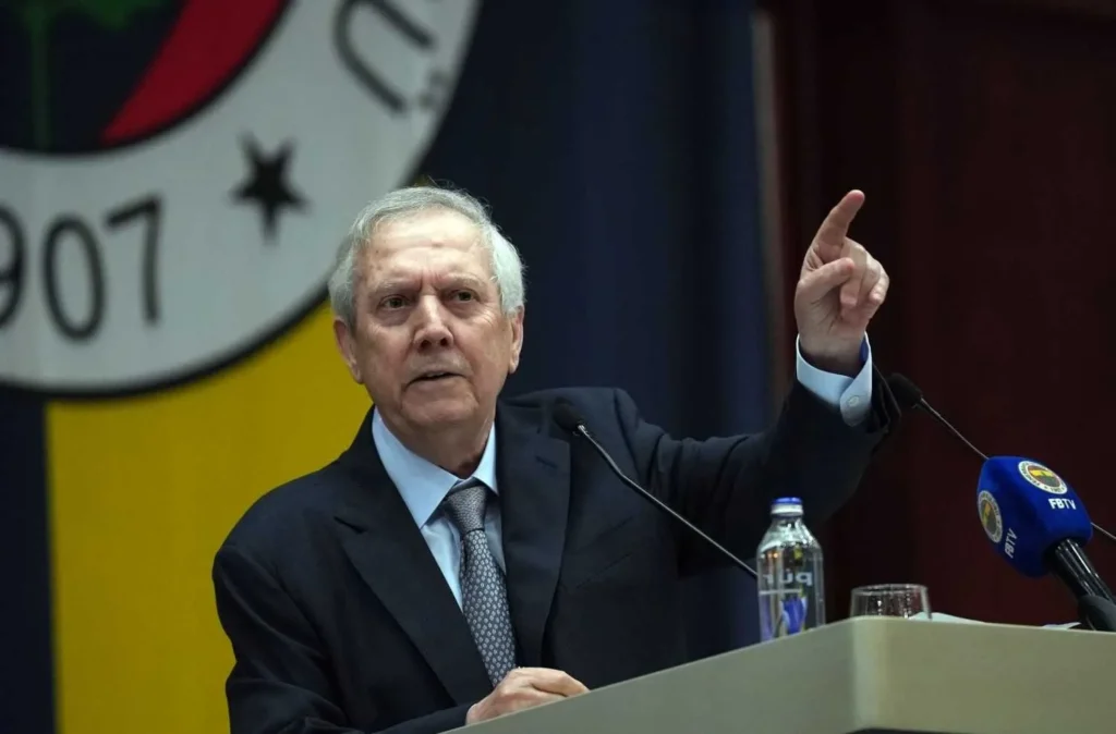 Fenerbahçe'de Aziz Yıldırım'dan kurmaylarına transfer talimatı: 45 milyon euroluk teklif...
