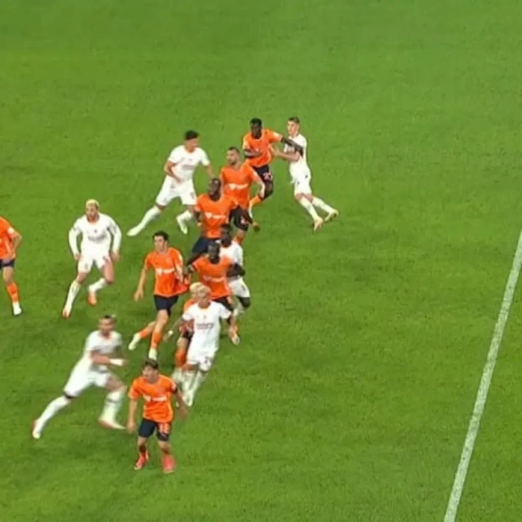 Galatasaray’ın golü VAR’a takıldı