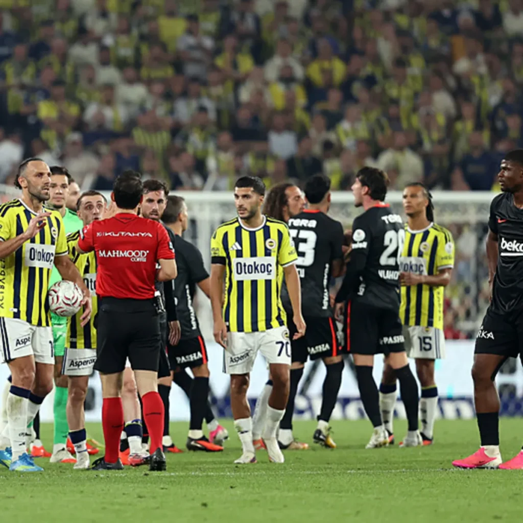 Ömer Üründül Fenerbahçe-Beşiktaş derbisini değerlendirdi!